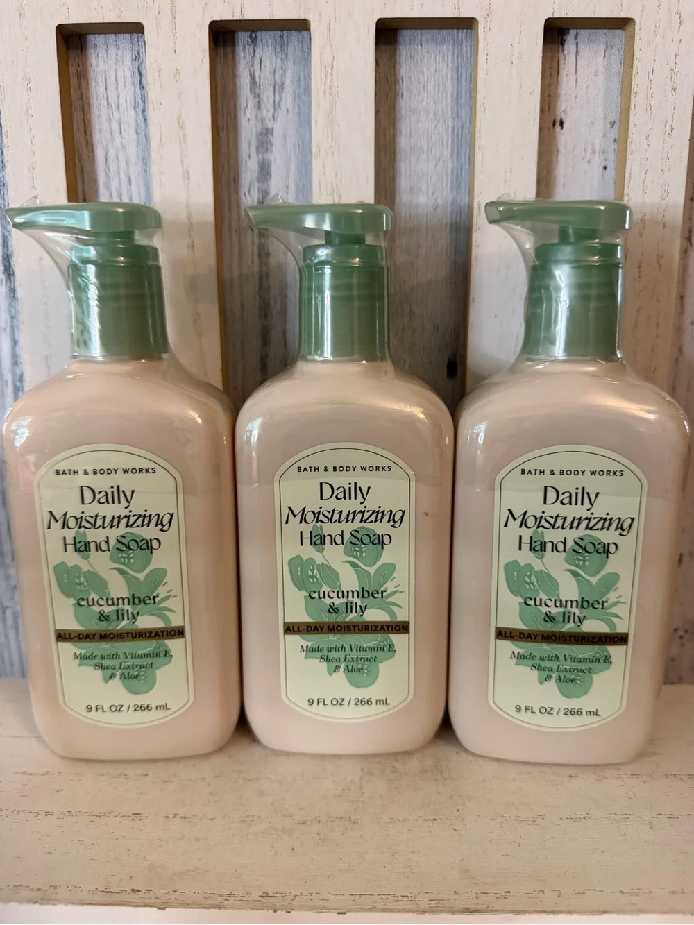 Bath & Body Works CUCUMBER & LILY Daily Moisturizing Hand Soap 9oz 3pc Set Lot